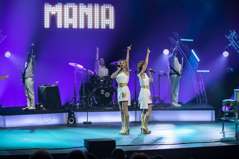 Mania, The ABBA TRibute